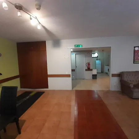 City Drops Hostel Aparthotel