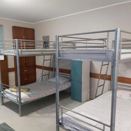 Aparthotel City Drops Hostel