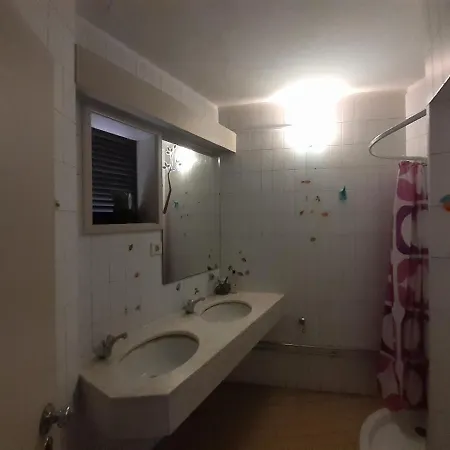 Aparthotel City Drops Hostel