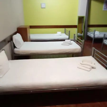 City Drops Hostel