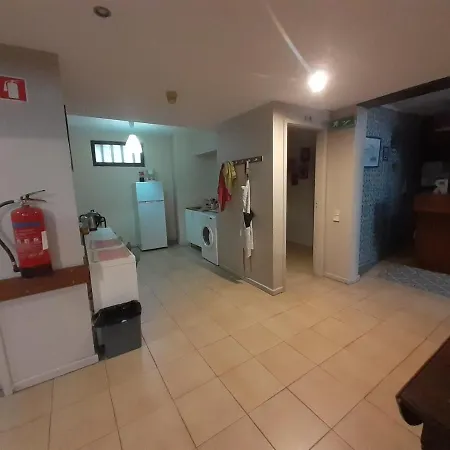 City Drops Hostel