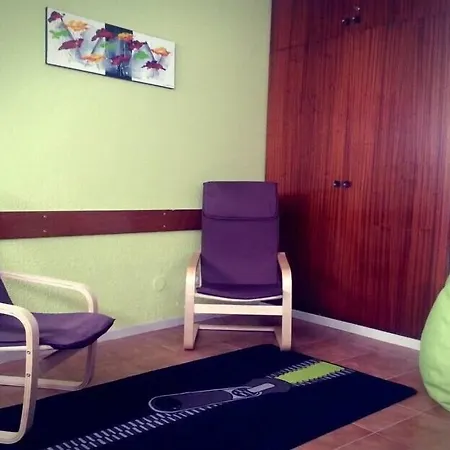City Drops Hostel Aparthotel